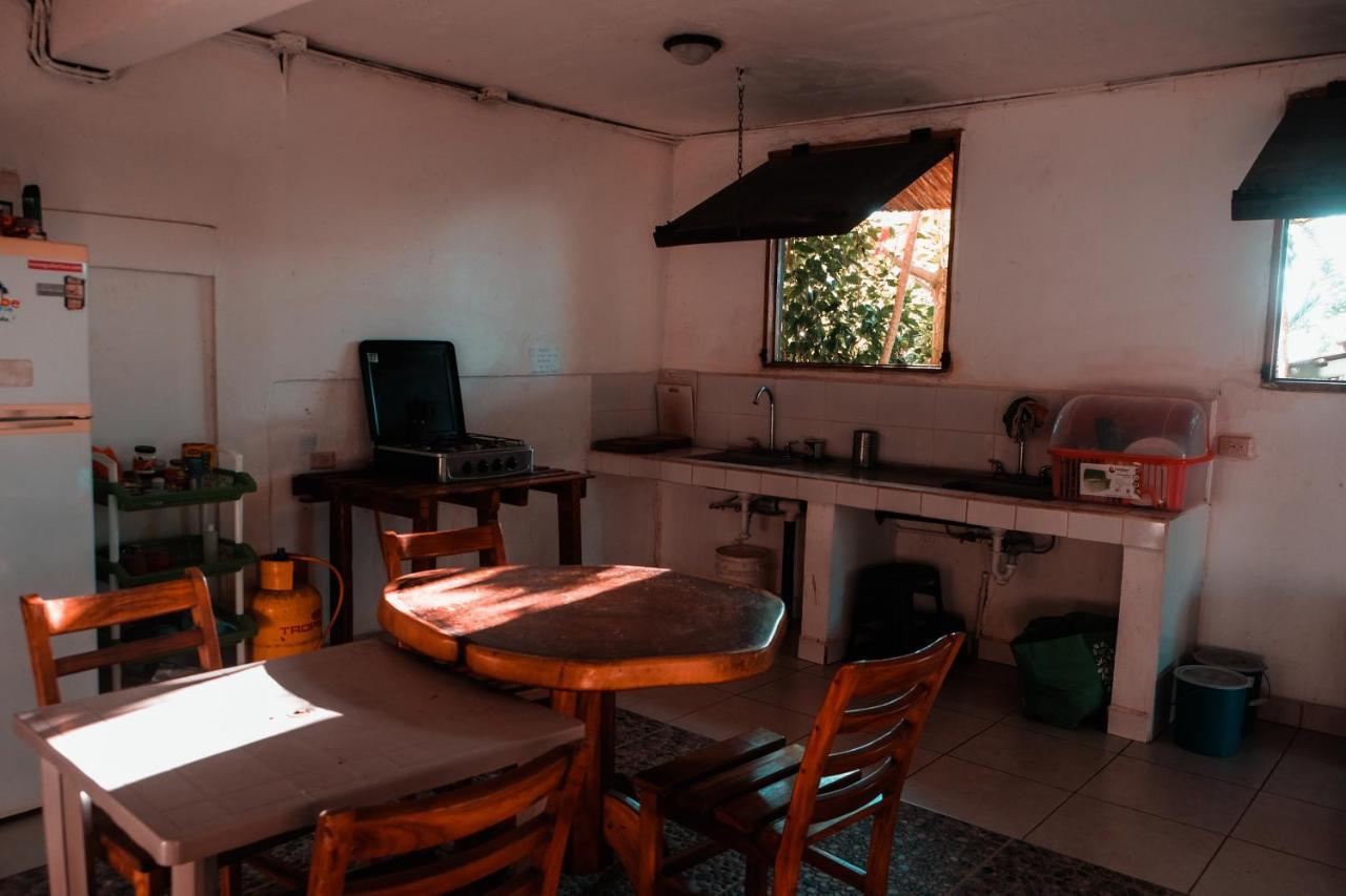 El Marabu Chill'N Surf Bed & Breakfast Aposentillo Eksteriør bilde